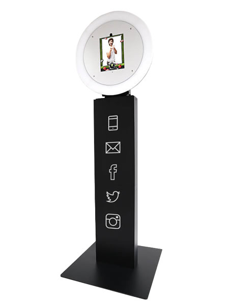 Touchscreen Photo Booth by NL Photo Booth
